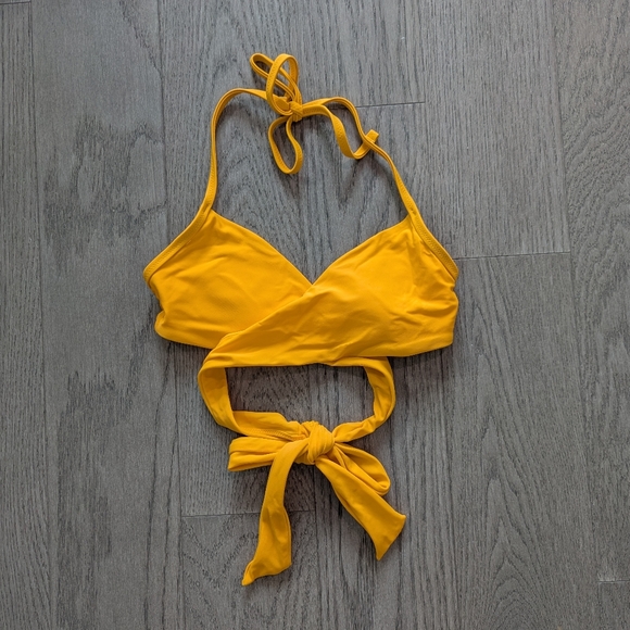 Aerie wrap halter bikini top XS - Picture 1 of 3